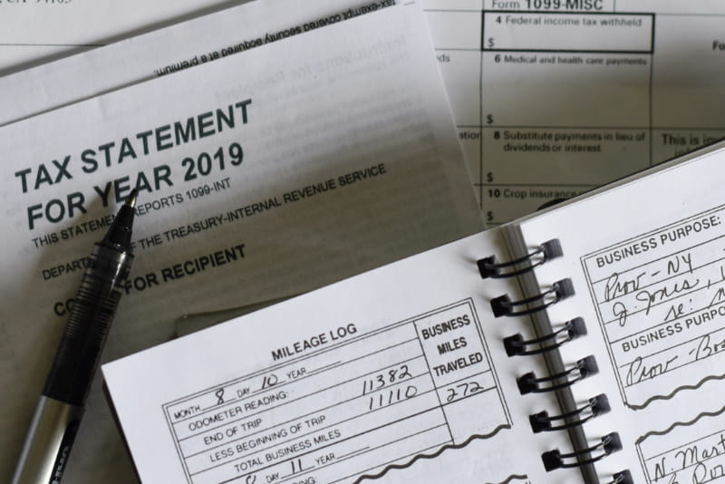 Corporate tax and HST